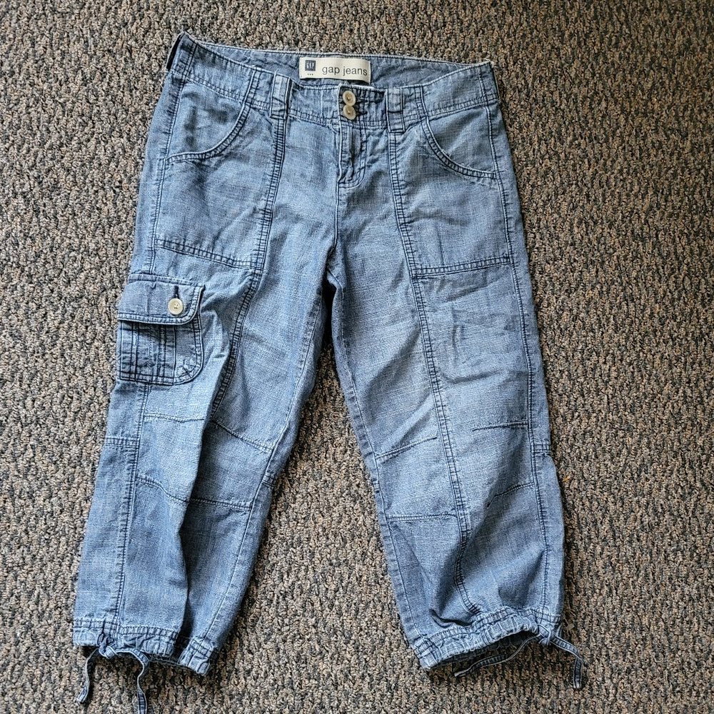 Gap Jeans Pocket Capris with Side Ties Size 6